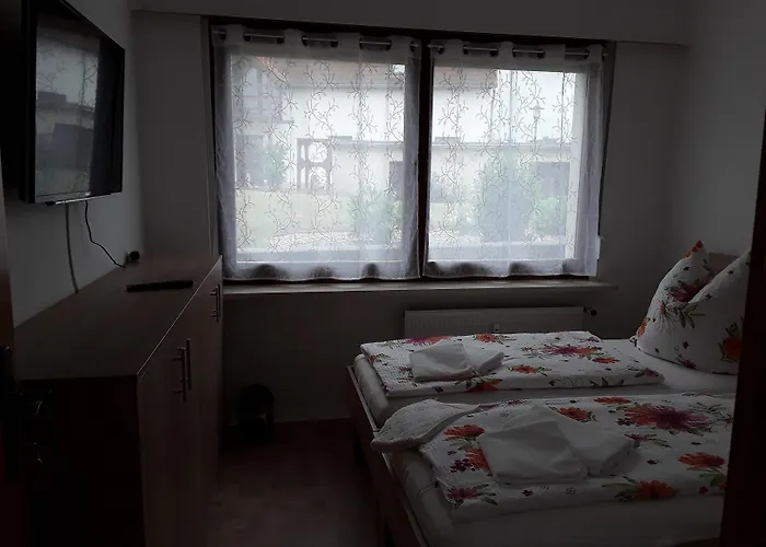 Kaiser Guest house 2*