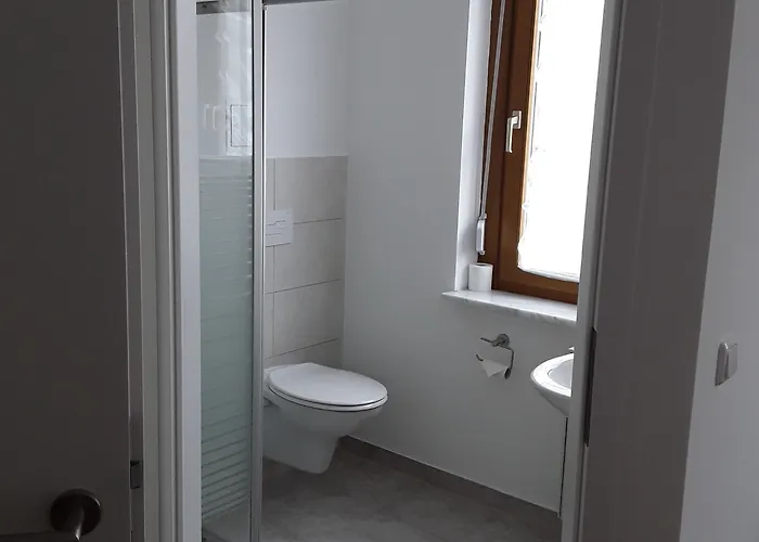 Kaiser 2* Haldensleben